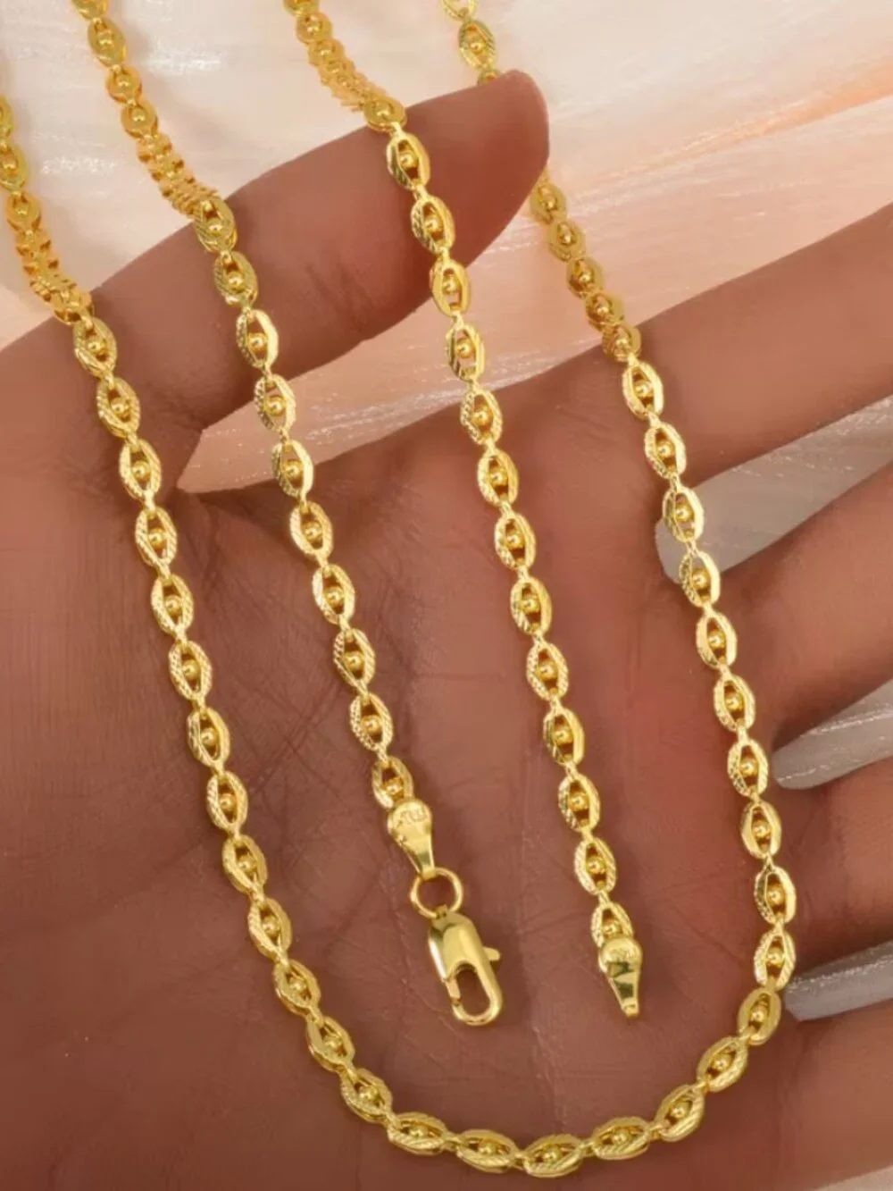 18K Gold 18
